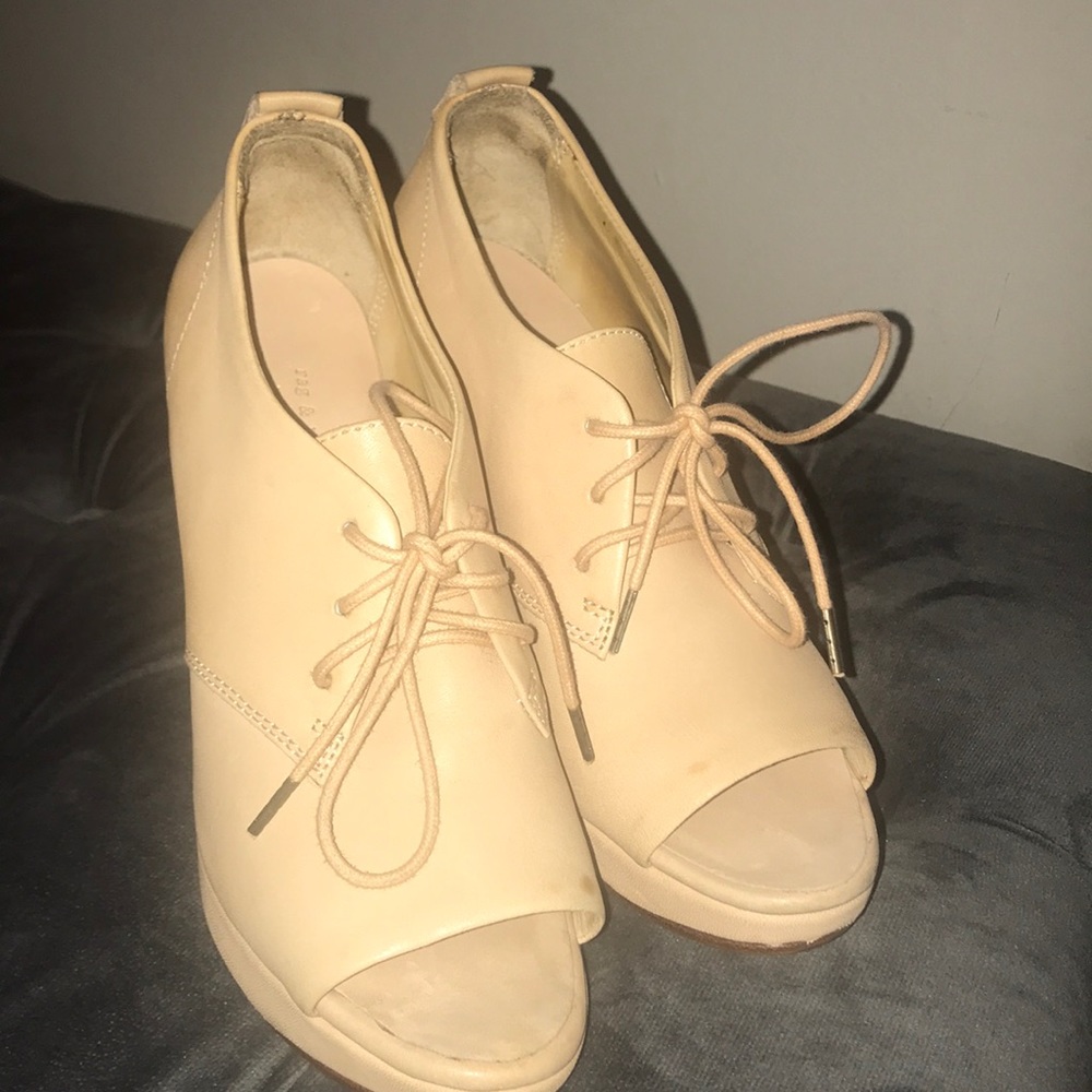 Wedge open toe shoes